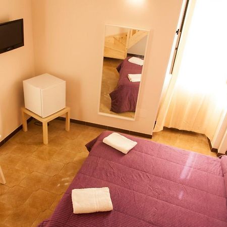 Rooms Palazzo Paladini Лечче Екстер'єр фото
