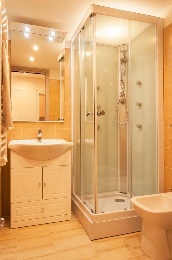 Rooms Palazzo Paladini Лечче Екстер'єр фото