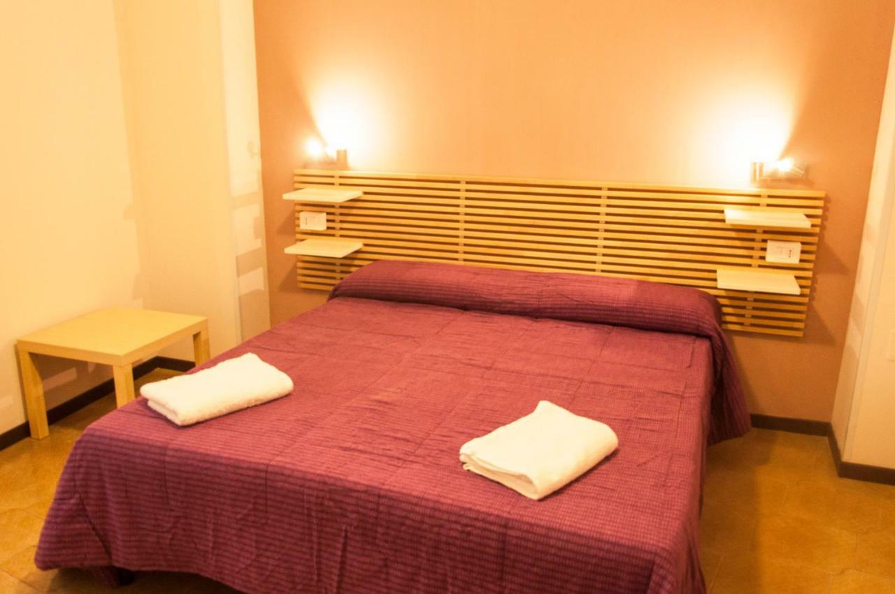Rooms Palazzo Paladini Лечче Екстер'єр фото